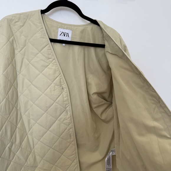 Quilted Sage Green Zara Jacket Women's Small - Picture 2 of 5